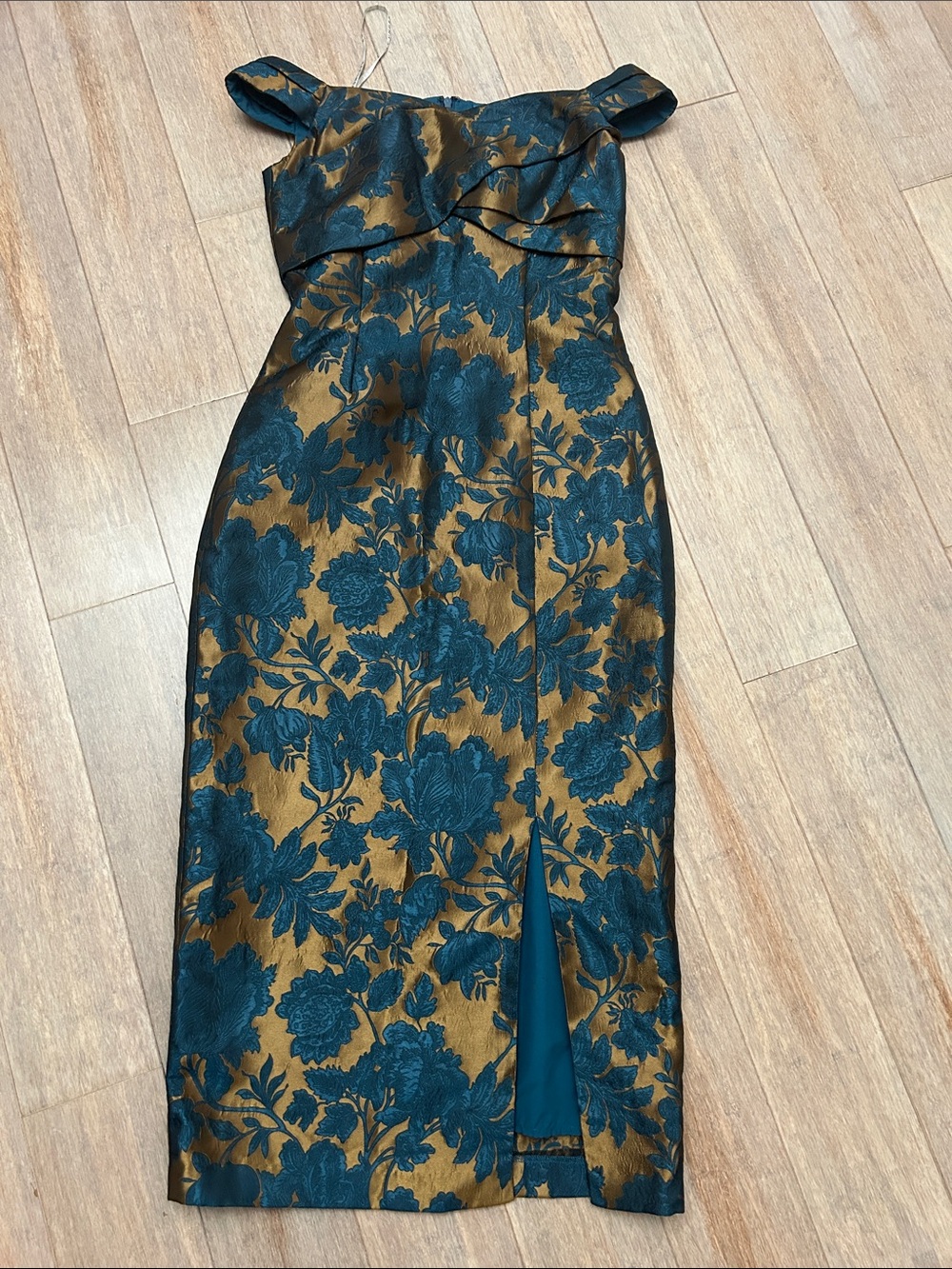 Kay Unger Sapphire Blue Gold Alessia Off Shoulder Jacquard Midi Dress sz 4